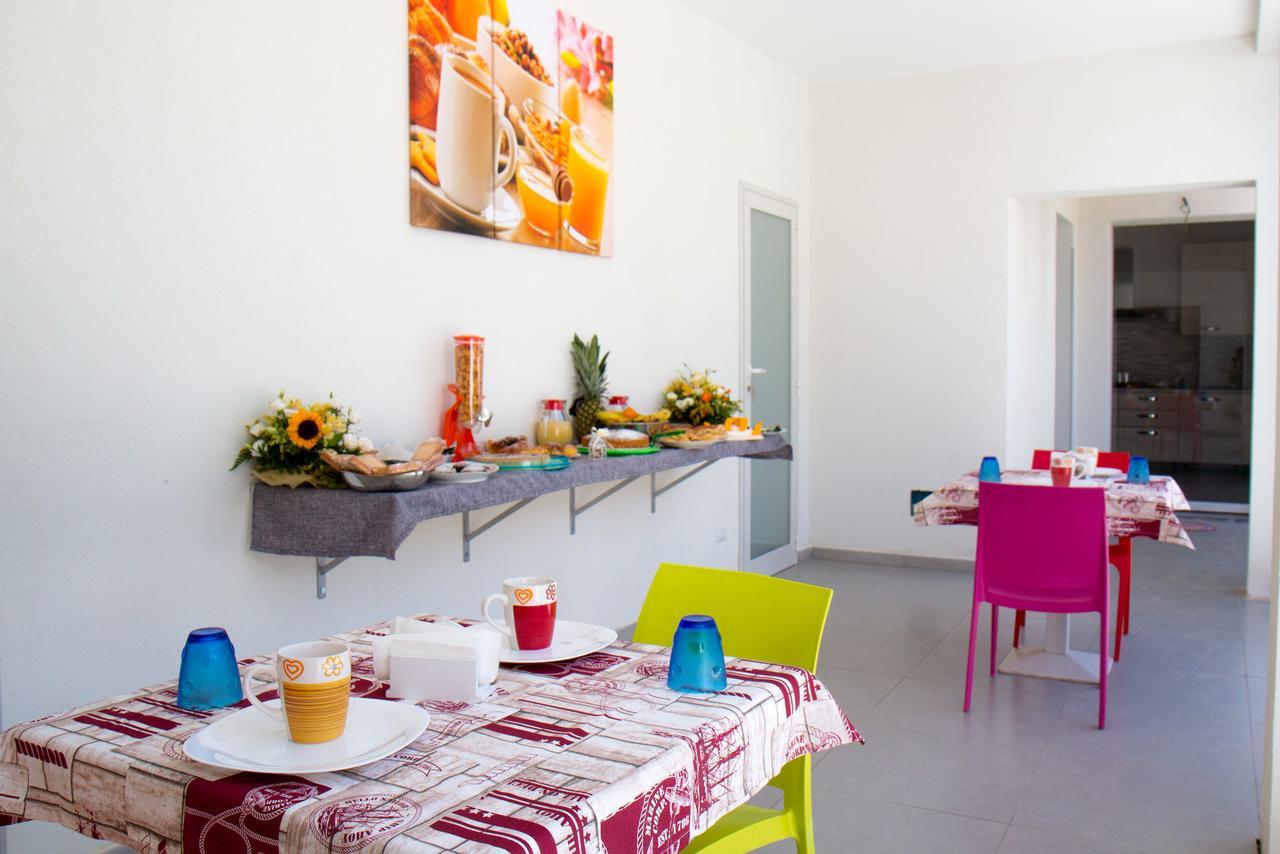 L'Isola Del Sole Bed & Breakfast Castelluzzo Exterior photo